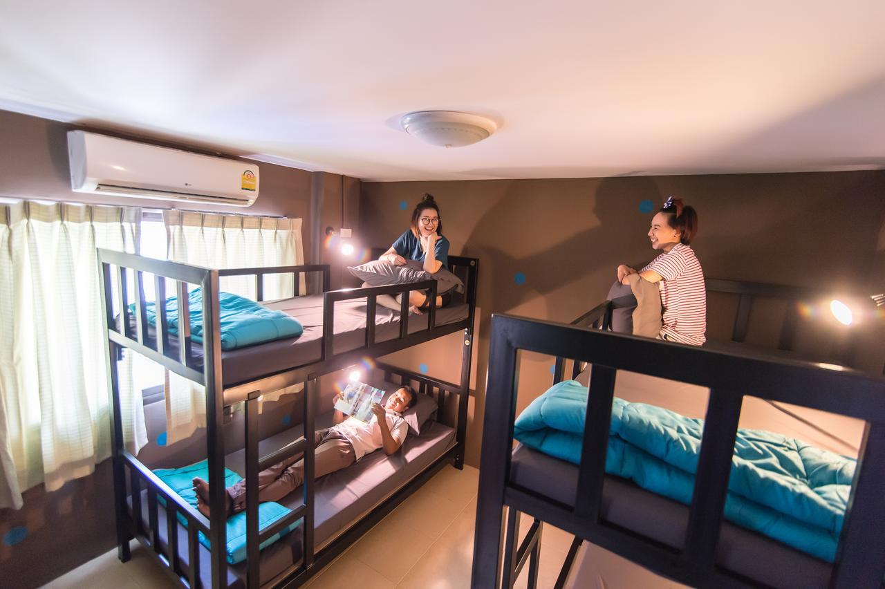 Full stop. Hostel Patong Exterior foto